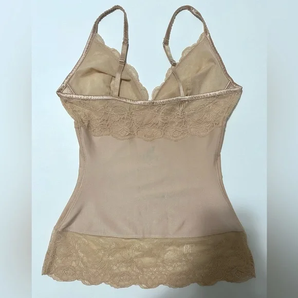 I Am Yummie 2 Pack Nude Lace Wireless Layering Camisole Women’s SMALL Cami NWOT - Picture 3 of 8